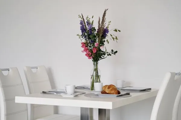 Dekoratives Detail  Schiffbrücke