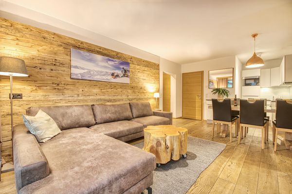 Alpin & Seeresort Top 14 Zell am See - Wohnzimmer