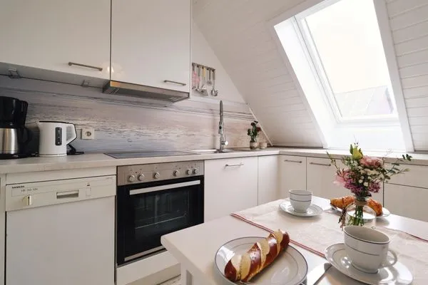 Küche / Küchenzeile  Sorgenfrei