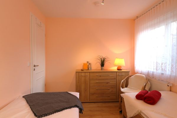 FERIENHÄUSER Dpppelhaushälfte, Am Badesteig 4c Ostseebad Dierhagen - 