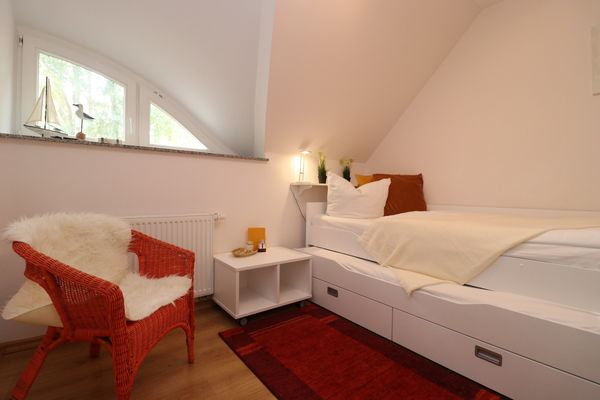 FERIENHÄUSER Dpppelhaushälfte, Am Badesteig 4c Ostseebad Dierhagen - 