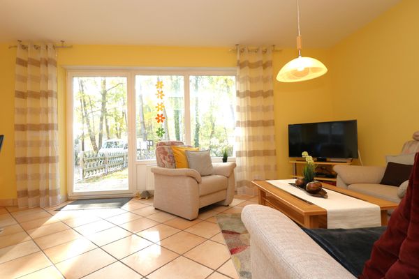 FERIENHÄUSER Dpppelhaushälfte, Am Badesteig 4c Ostseebad Dierhagen - 