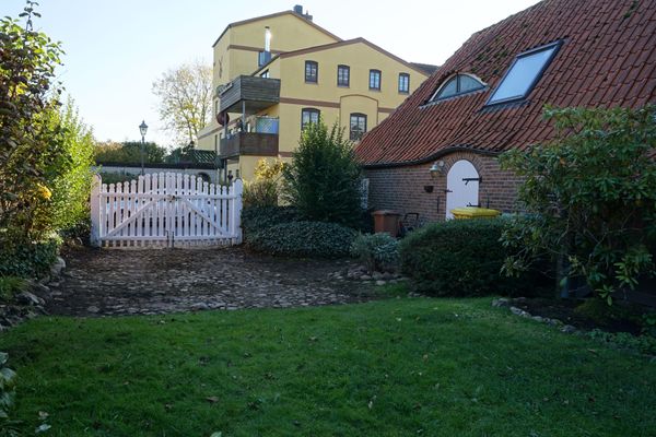  Doktors Hus Halbinsel Eiderstedter - Hofauffahrt