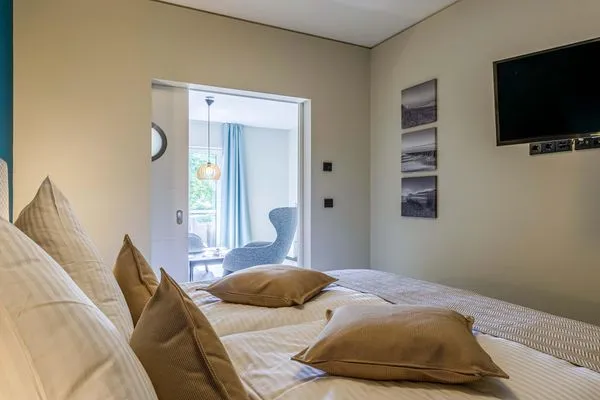 Ferienwohnung Wiesenkieker Ostseebad Wustrow - ZweiWasser Alte Seefahrtschule Schalfzimmer  Wiesenkieker