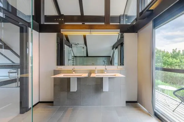 Ferienhaus HUF-Haus in Waren (Waren Müritz)Blick in das Badezimmer  HUF-Haus