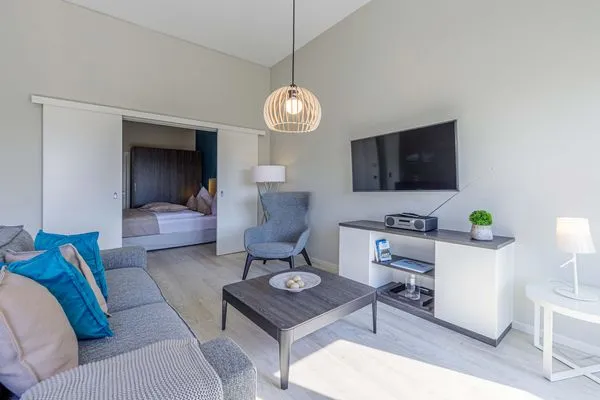 Ferienwohnung Ostseedomizil Ostseebad Wustrow ZweiWasser Alte Seefahrtschule Wohnzimmer  Ostseedomizil