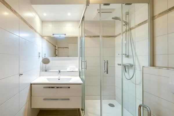 Ferienwohnung Ostseeblick Aparthotel Zingst - Badezimmer  Ostseeblick