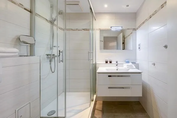 Ferienwohnung Ostseeschatz Aparthotel Zingst - Badezimmer  Ostseeschatz