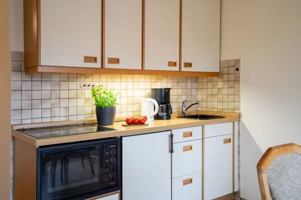 Küche / Küchenzeile  (AMW1) Ferienwohnung Garbers/Thiele