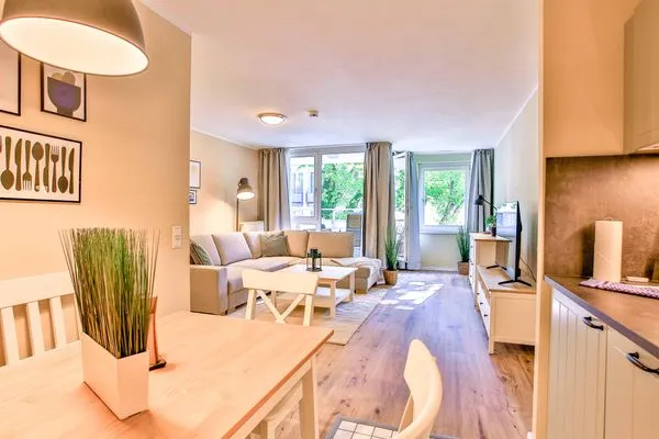 Ferienwohnung Meereswoge Zingst Aparthotel Zingst - Blick aus dem Küchenbereich  Meereswoge Zingst