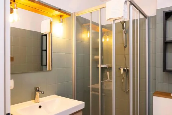 Badezimmer  (DKK1c)  Ferienwohnung Mole-1