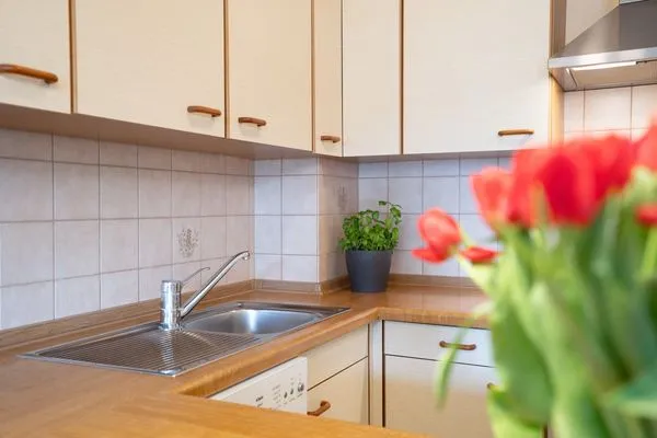 Küche / Küchenzeile  (DKK1e) Ferienwohnung Seepferdchen