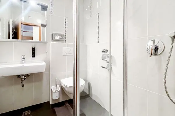 Bathroom Smart Resorts B&B 1 BB1 123