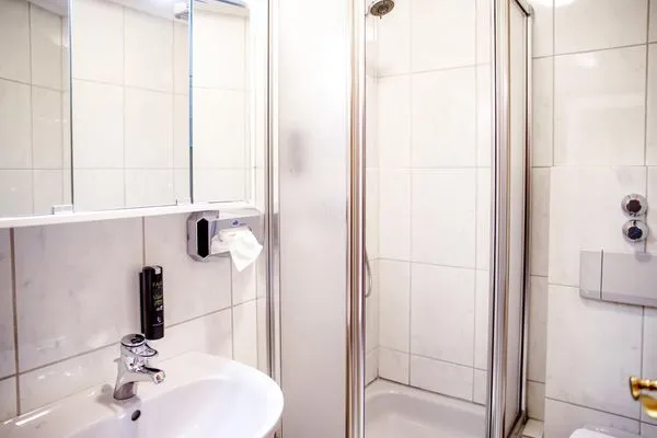 Bathroom Smart Resorts B&B 1 BB1 124