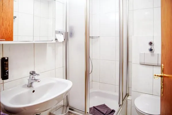 Bathroom Smart Resorts B&B 1 BB1 125