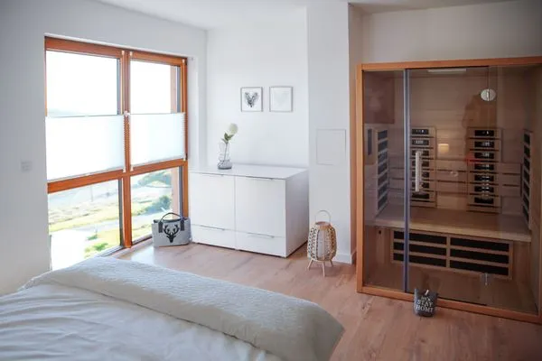 Bedroom  Mountain View