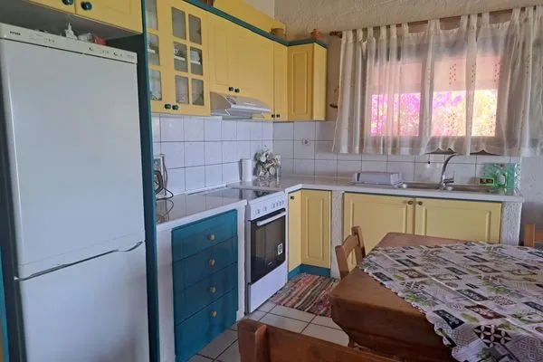 Küche / Küchenzeile  Dionisios