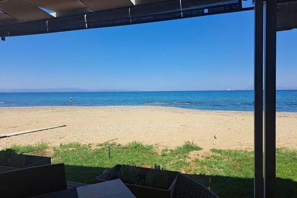 Beach  Nikos Kastro 4