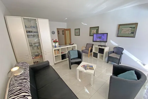   Casa Cincillà, 2. Stock