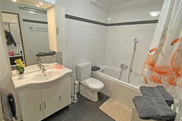   Casa Cincillà, 2. Stock