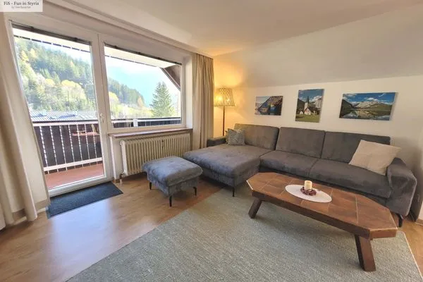 Living room  Wohnung Katalin by FiS - Fun in Styria