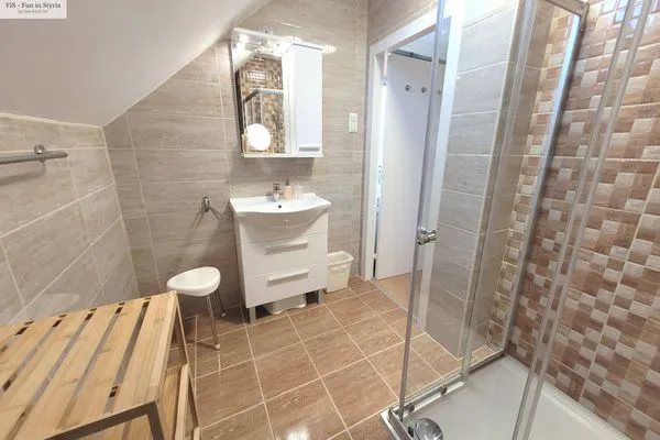 Bathroom  Wohnung Katalin by FiS - Fun in Styria