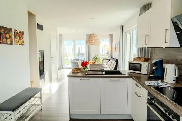 Küche / Küchenzeile  Austernfischer (E013)