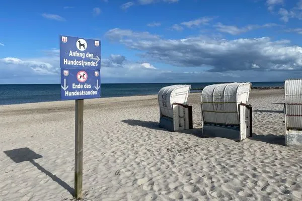Hundestrand in Dahme  Ferienhaus an der Au