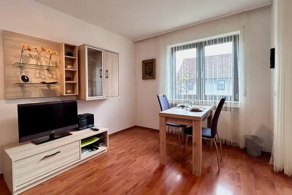  Ferienwohnung Kleine Seeperle Nonnenhorn - Wohnbereich