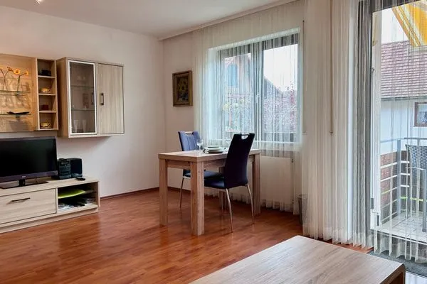  Ferienwohnung Kleine Seeperle Nonnenhorn - Wohnbereich