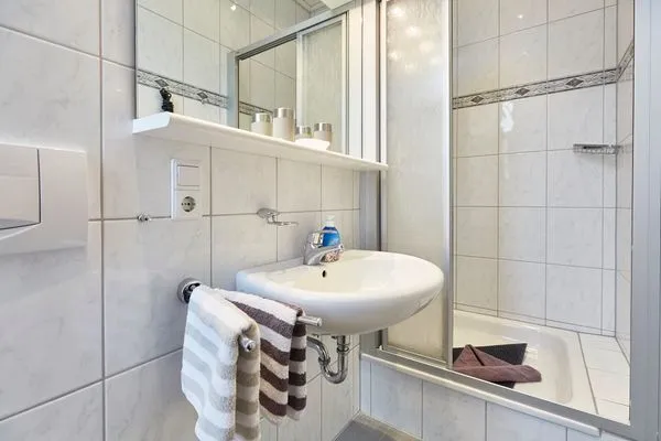 Badezimmer  Hus up de D - Ferienwohnung 2