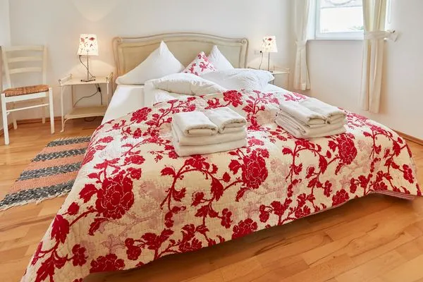 Schlafzimmer  Haus Walfänger - Ferienwohnung 1