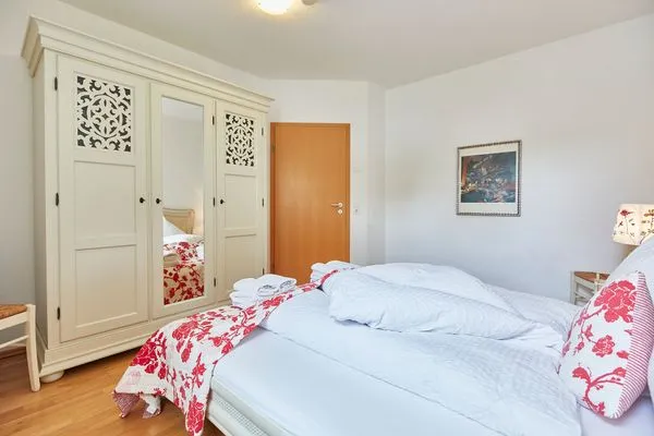 Schlafzimmer  Haus Walfänger - Ferienwohnung 1