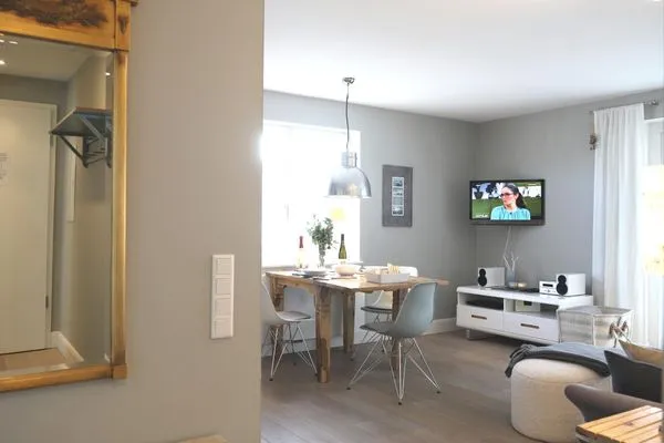 Wohnzimmer  Berthin-Bleeg-Str. 1, W3, Kliffkoje