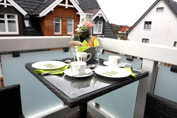 Balkon  Berthin-Bleeg-Str. 1, W6, Muschelkoje