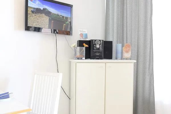 TV / Multimedia  Elisabethstr. 2, Whg. 7