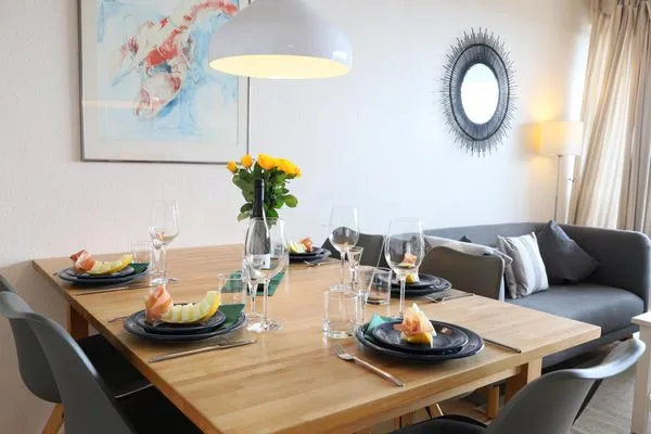 Wohnzimmer  Fernsicht 12B, EG