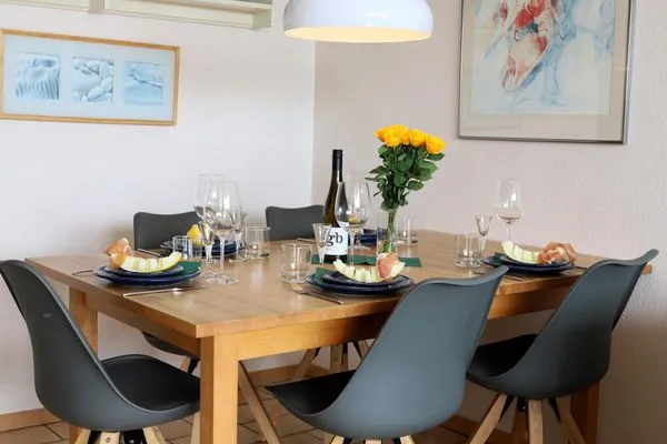 Wohnzimmer  Fernsicht 12B, EG