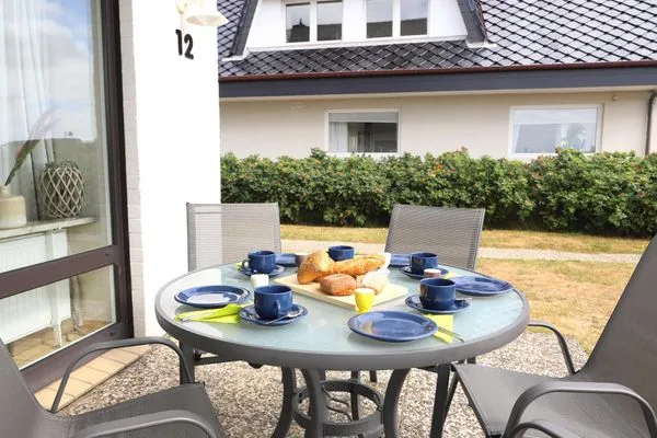 Terrasse  Fernsicht 12B, EG