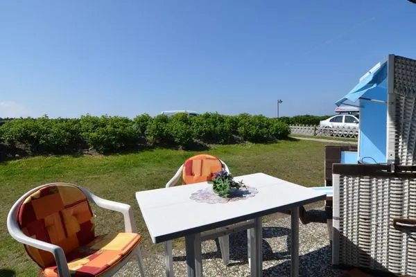 Terrasse  Fernsicht 12C, EG