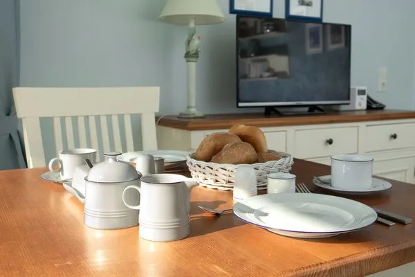 TV / Multimedia  Fernsicht 12C, EG