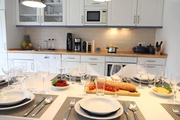 Küche / Küchenzeile  Haderslebener Str. 44, EG