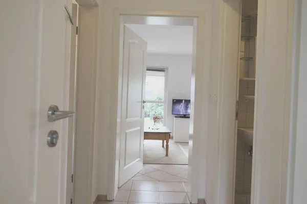 Empfang  Haderslebener Str. 44, EG