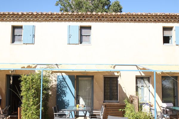  Ferienwohnung La Camargue Saint-Laurant-d`Agouze - Fassade / Eingang