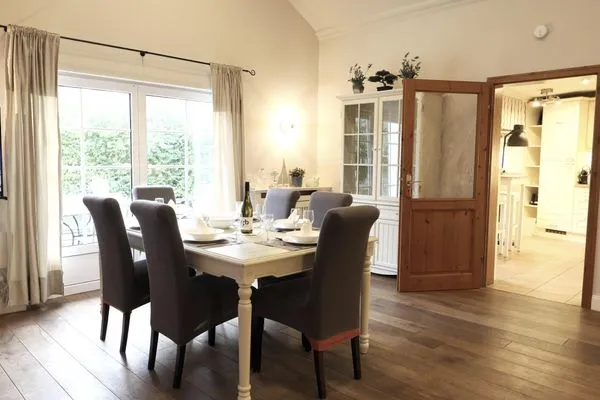 Wohnzimmer  Kampstraße 1, Bungalow