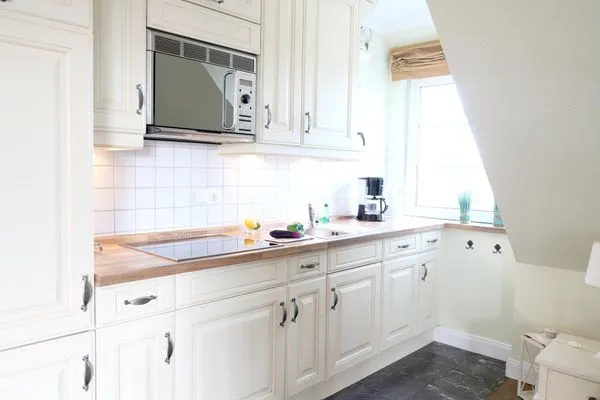 Küche / Küchenzeile  Kampstr. 9, W9, GB3