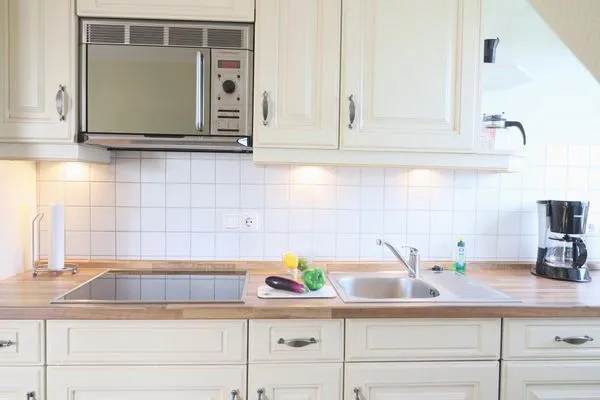 Küche / Küchenzeile  Kampstr. 9, W9, GB3