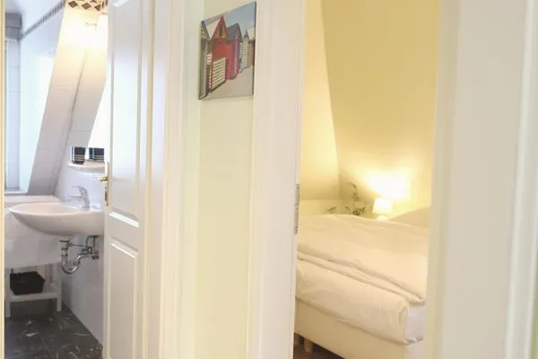 Schlafzimmer  Kampstr. 9, W9, GB3