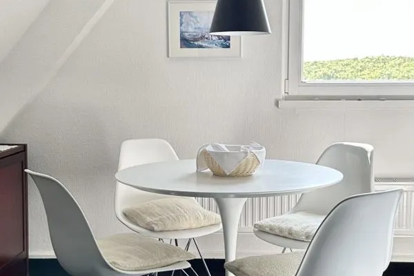 Küche / Küchenzeile  Käpt´n-Christiansen-Str. 36, W13