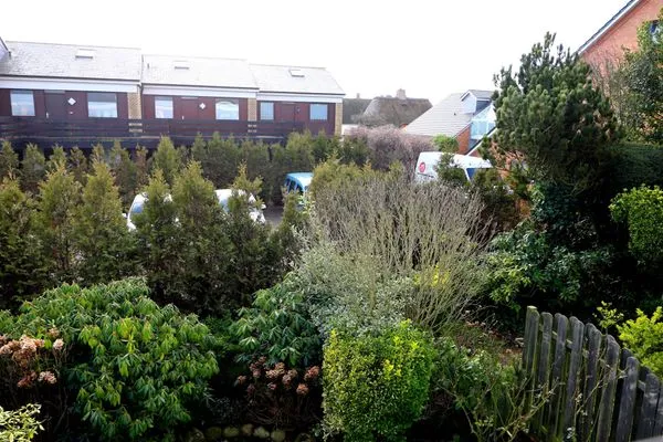 Nachbarschaft  Kirchenweg 30, Whg. 9 - Sonnenseite